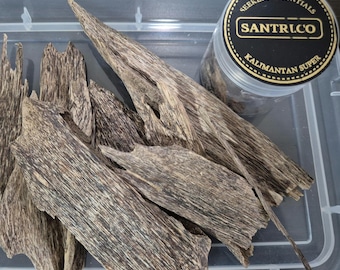 Virutas de oud de Kalimantan (doble súper) - (9 SGD/g)