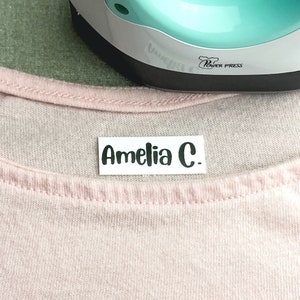 Personalisierte Namensetiketten zum Aufbügeln - Individuelle Namensetiketten zum Aufbügeln - Schule Labels - Stoff Namensetiketten