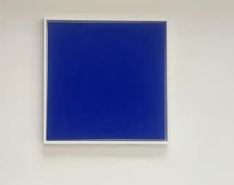Big Blue. Canvas Painting with Floating Frame – 50cm x 50cm Abstract Art