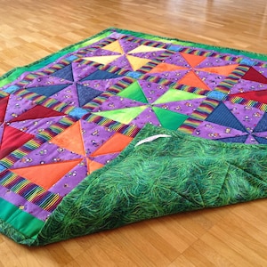 Patchwork Quilt Baby Play Mat / Windmills