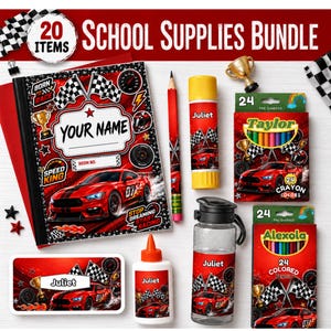 Peut inclure: Un ensemble de fournitures scolaires comprenant un carnet, un crayon, un bâton de colle, une gourde et deux boîtes de crayons de couleur et de cire. Tous les articles présentent un thème de voiture de course rouge avec des drapeaux à damier.