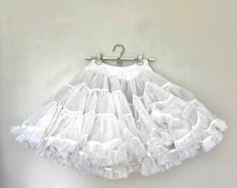 Vintage White Extra Full Crinoline Partners Please Can-can