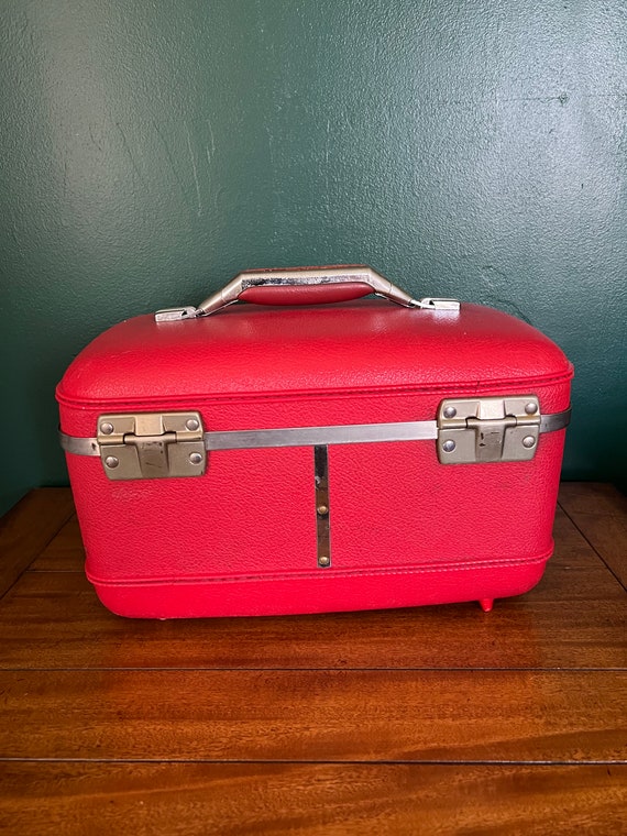 Vintage American Tourister Tiara Train Case Red R… - image 6