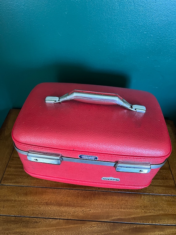 Vintage American Tourister Tiara Train Case Red R… - image 5