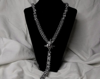 Rosario gótico handmade de amatista y perlas artificiales cadena de chainmail acero inoxidable