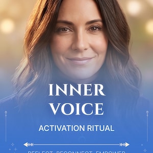 Puede incluir: Un gr&aacute;fico digital que muestra a una persona con cabello casta&ntilde;o y el texto blanco INNER VOICE ACTIVATION RITUAL. Debajo, el texto REFLECT. RECONNECT. EMPOWER aparece sobre un fondo degradado azul con un icono de luna y sol.