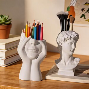 David Statue Pen Holder Resin Greek Roman Column Makeup Brush Pot Gothic Dark Academia Desk Organizer Aesthetic Sculpture Gift for Artist