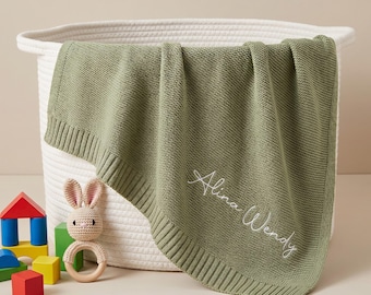 名入れ可能な退院用ブランケット、新米ママと新生児へのカスタム刺繍入りニットベビーギフト