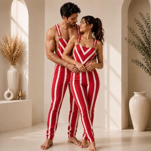 Macacão Listrado Vermelho e Branco Feito à Mão | Jardineira Retrô de Circo dos Anos 80 com Fivelas e Alças