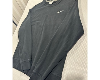 Nike Herr Crewneck Sweatshirt Svart Broderad Swoosh Pullover Storlek M