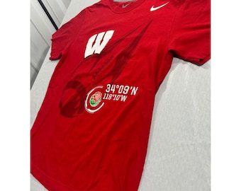 T-shirt de football Nike Wisconsin Badgers Rose Bowl pour Homme, rouge coupe standard