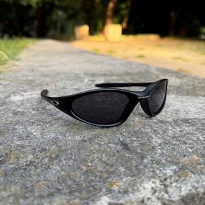 Vintage Oakley Minute Sunglasses Silver Orange Lens Y2K Sport