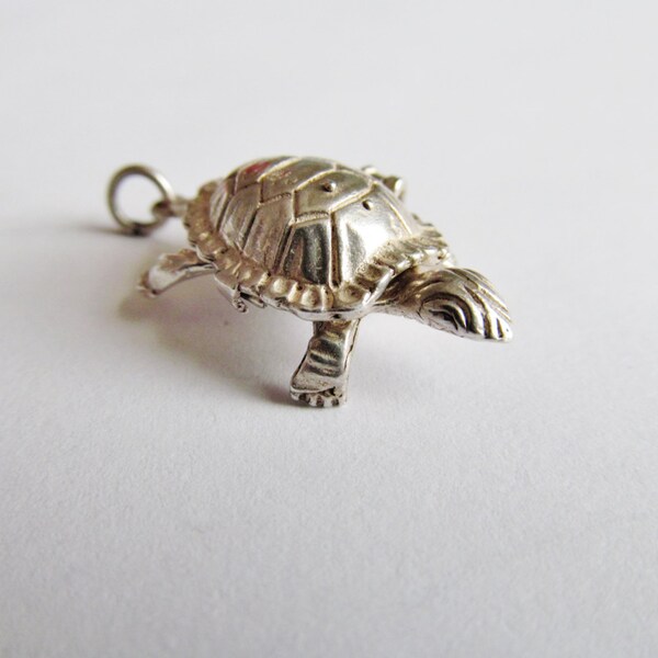 Vintage Sterling Silver Opening Tortoise and the Hare Charm