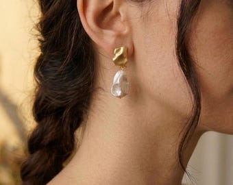 Örhängen med barockpärlor, hängande örhängen i 14K guld vermeil sterlingsilver med sötvattenspärlor, iögonfallande bröllopssmycken