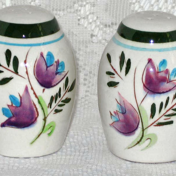 Stangl Country Garden Salt and Pepper Shakers Retro 1960s Stangl Floral Tulip Design