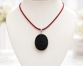 Collar con colgante de longevidad Shou de cinabrio negro vintage, gargantilla de gamuza roja, joyería con símbolo chino