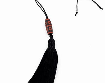 Collar largo con borla negra y colgante de cuentas de ágata tibetana rojas y negras, joyería minimalista bohemia unisex.