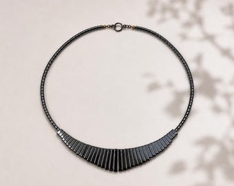 Collar llamativo de hematita negra, babero de hematita color gris plomo, joyería unisex, estilo moderno para hombre y mujer.