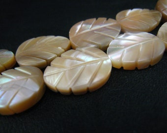 shell bead,MOP carved leaf 16x12mm,15 inch