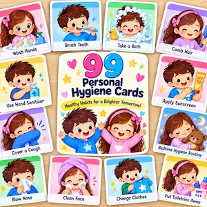 Op de afbeelding: Een set van 99 persoonlijke hygiënekaarten met kleurrijke illustraties van kinderen die dagelijkse taken uitvoeren zoals tandenpoetsen, handen wassen en in bad gaan. De centrale kaart toont de tekst 99 Personal Hygiene Cards Healthy Habits for a Brighter Tomorrow! met stripfiguren.