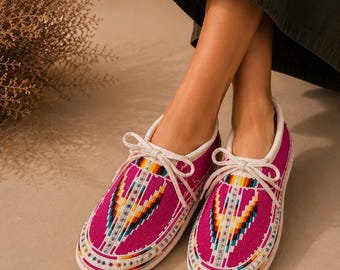 Pink Beaded Moccasins Women, Handmade Leather Shoes, Lace Up Moccasins, Artisan Footwear, Boho Statement Shoes