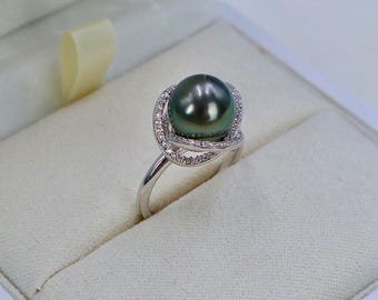 Tahiti Schwarze Perle Halo Ring, 925 Sterling Silber Pave Ribbon Band, Pfauengrüne Perle Nest Ring, Einzigartiger Verlobungsring