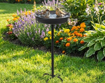 Baño para pájaros de hierro de pie, comedero alto para aves silvestres con pedestal, estaca de metal para bebedero de jardín, regalo para amantes de la naturaleza