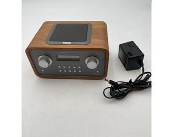 Tangent Quattro MK2 Wifi Internet Table Radio - Walnut (Tested/Working!)