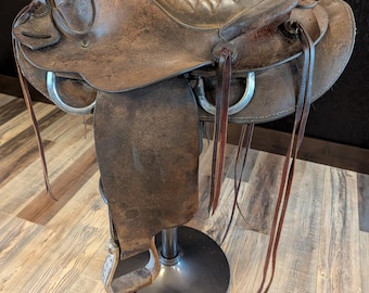 Western Saddle Barstool Full Swivel and Genuine Leather