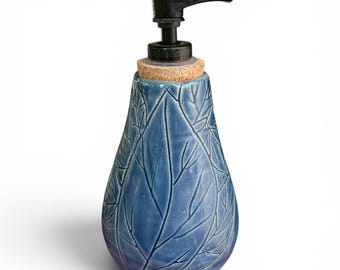 Ceramiczny dozownik do mydła, ręcznie robiony