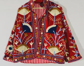 Handgemachte Samt Suzani Jacke, Boho Festival Mantel, Blumenstickerei