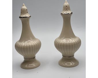 Vintage Lenox Essex Salt Pepper Shakers Set Ivory China Platinum Trim USA 5.5”