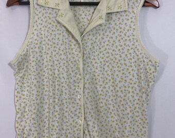 Secret Treasures Womens Sleeveless PJ Shirt Sz M Yellow Floral Cottagecore