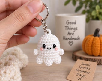 Beginner Ghost Keychain Crochet Pattern | Mini Halloween Amigurumi (Digital Download)