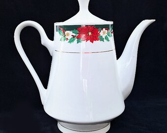 Crown Ming/Tienshan "Deck the Halls" Pattern 8-3/4" 5-cup Teapot or Coffee Pot in Excellent Seemingly-Unused Condition