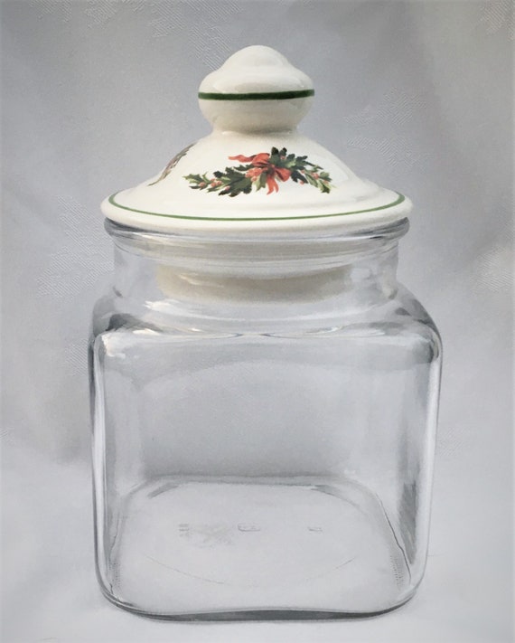 Pfaltzgraff Christmas Heritage Small Square Glass Canister With