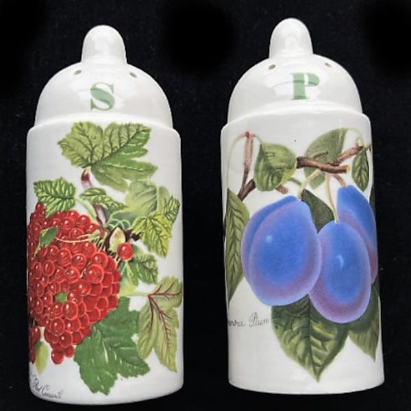 Portmeirion "Pomona" Salt & Pepper Shakers Red Currant and L'Imperatrice Plum in Excellent Condition Made in England