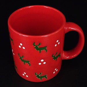 Waechtersbach 12-oz. Red Reindeer with Dots Mug in Excellent, Seemingly Unused Condition Made in Germany image 3