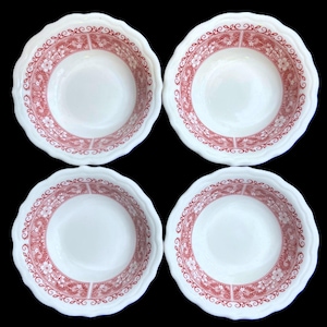 Set of 4 Syracuse Restaurant Hotel Diner China Red on White &quot;Strawberry Hill&quot; 4.5&quot; Fruit, Berry or Sauce Bowls in Excellent Unused Condition