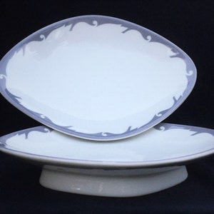 Set of 2 Very Unusual Jackson China Asian Restaurant 8-3/4&quot; x 6-1/4&quot; Grey &quot;Lancer&quot; Pattern Footed Chop Suey Compotes in Very Good Condition