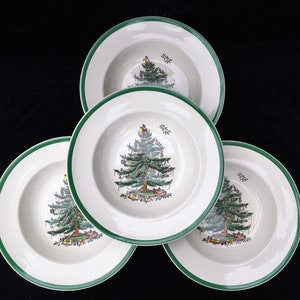 Set of 4 Very H-T-F Spode Christmas Tree 9" Rimmed Soup Bowls with Green Trim in Excellent Lightly-Used Condition Made in England