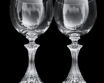Set of 2 Mikasa 6.5" 6-oz. "The Ritz" Stemmed Footed Wine Glasses in Excellent Seemingly-Unused Condition