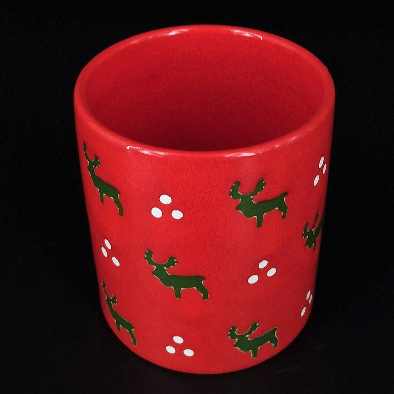 Waechtersbach 12-oz. Red Reindeer with Dots Mug in Excellent, Seemingly Unused Condition Made in Germany image 2