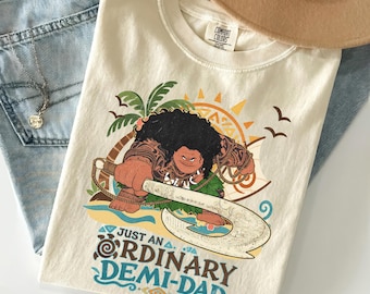 PNG de deidad isleña, diseño de camiseta "Solo un papá semidiós común y corriente", regalo para papá semidiós aventurero del océano, descarga digital imprimible polinesia