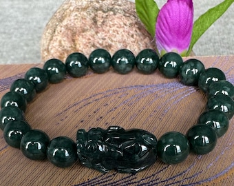 Grade A Burmese Jadeite Fu Dog Bracelet, Natural Untreated 8mm Beads