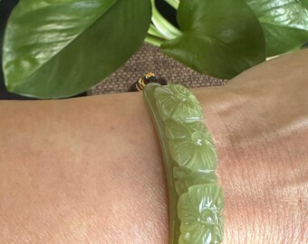 Natural Color Jade Lotus Flower Adjustable  Bracelet