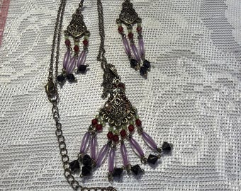 Vntg Filigree Brass Chandelier Purple Red Bead Necklace Earrings Boho Victorian