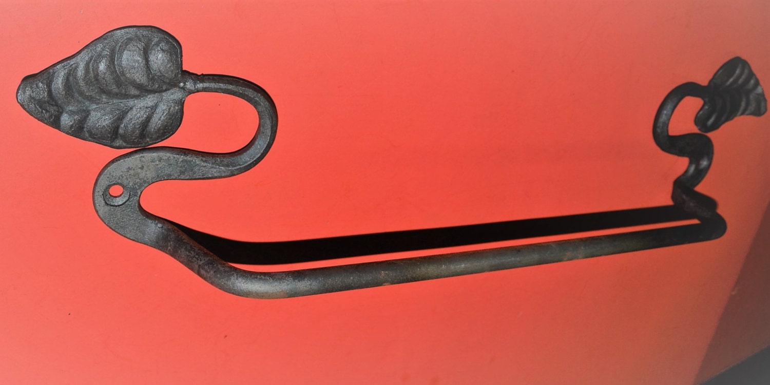 Hierro forjado 16 pulgadas toalla percha bar con extremos de | Etsy