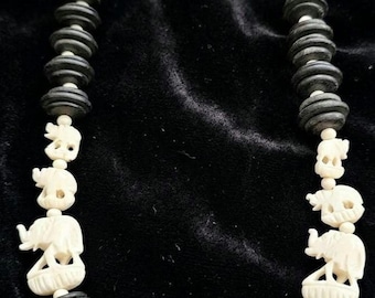 Voodoo Enchanted Amulet for Protection - The Crossroads Guard Carved Animal Ritual Talisman