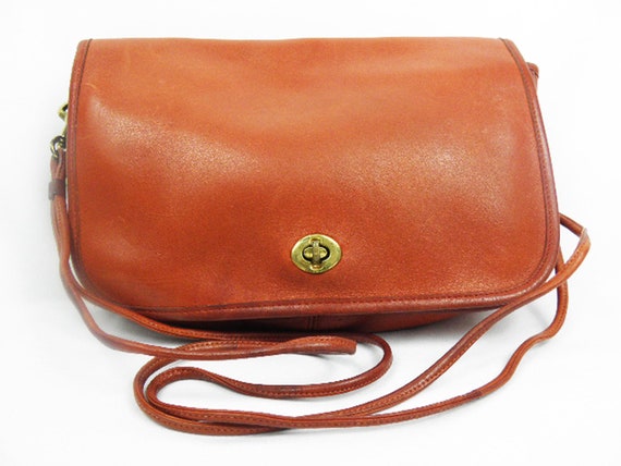 coach leatherware purse